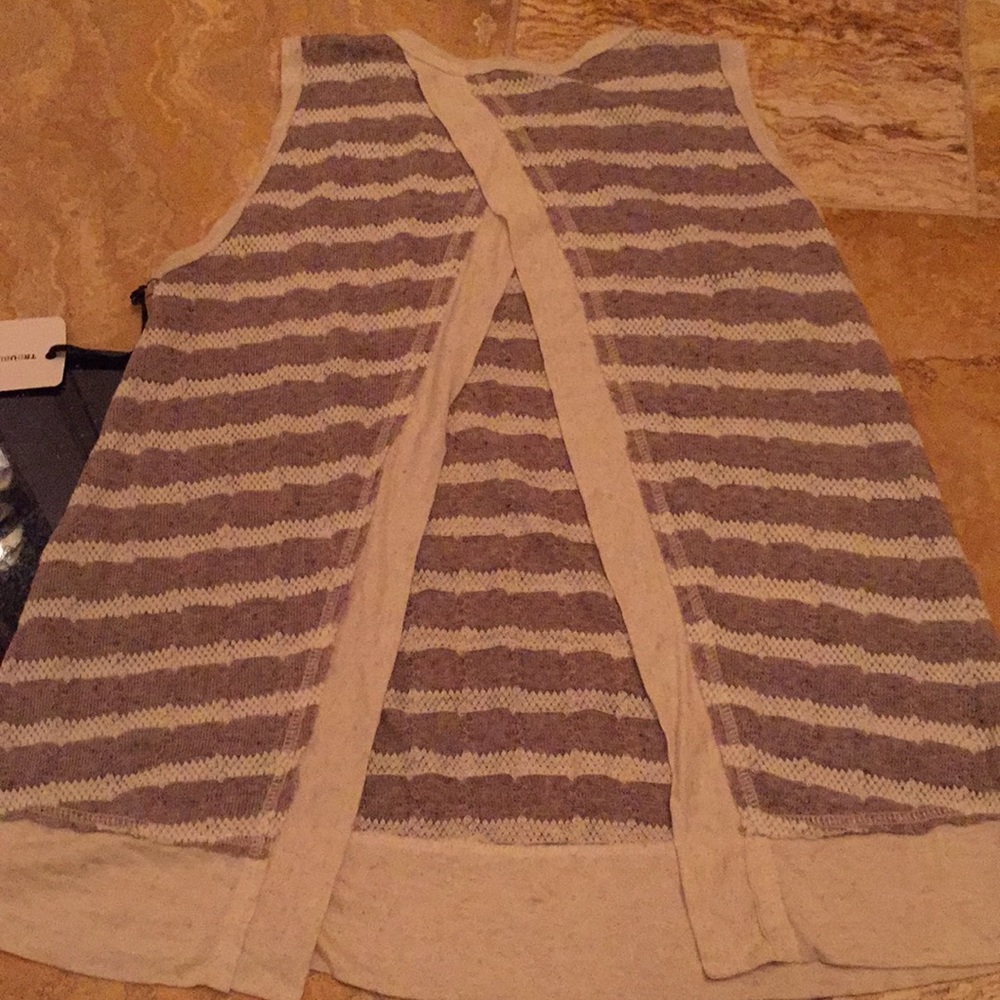 Trouble at the Mill oatmeal/natural tulip back